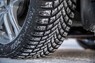 Bridgestone Blizzak LM005 275/35R20 102W