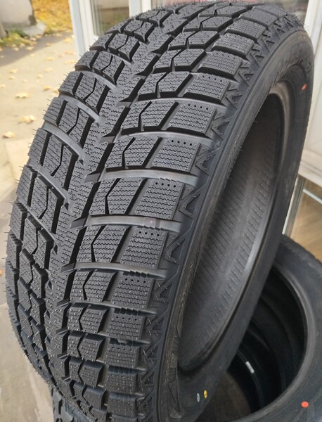 LingLong GreenMax Winter Ice I-15 205/60R16 96T