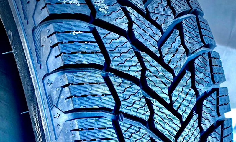 Michelin X-Ice Snow SUV 265/40R22 106T