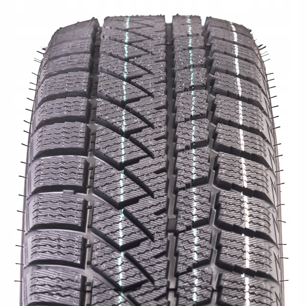 MAZZINI SNOWLEOPARD 2 215/55R18 99H